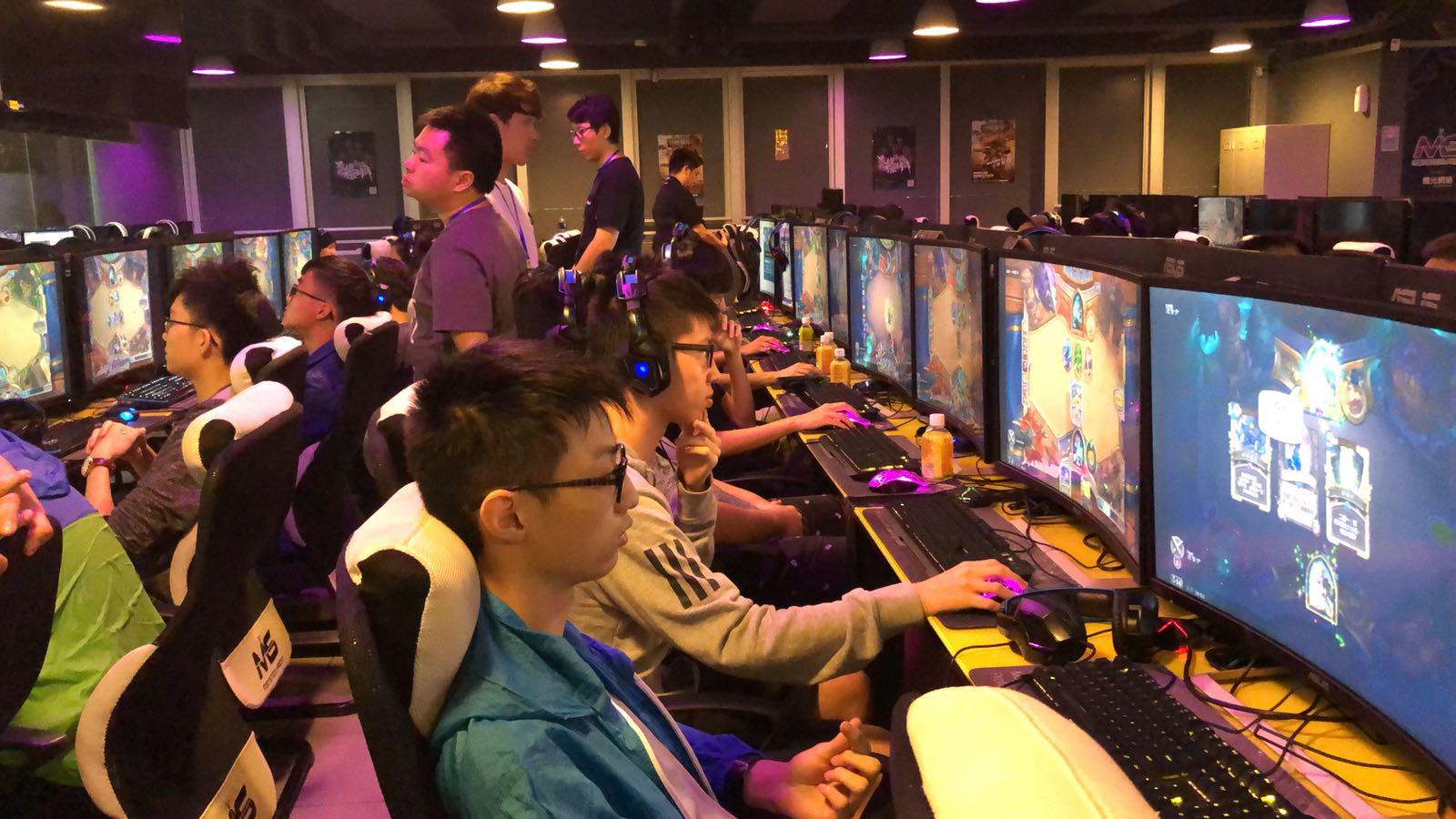 行了亲切互 行了亲切互