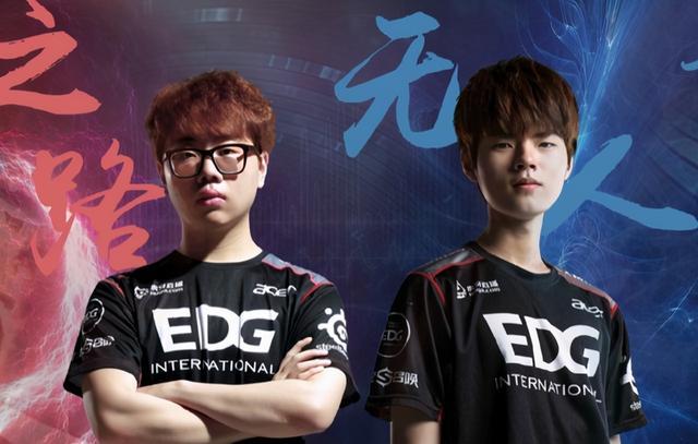 自我监控失 自我监控失