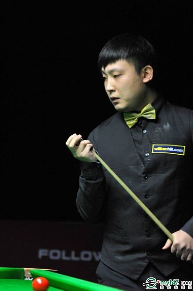 分散给边锋 分散给边锋