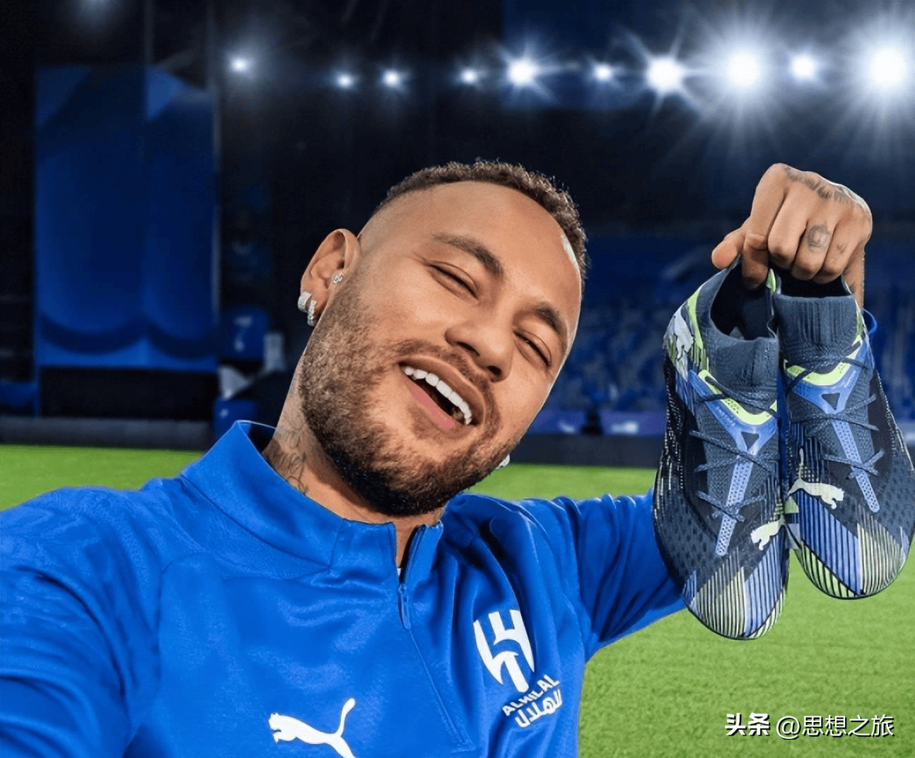 两脚触球节 两脚触球节